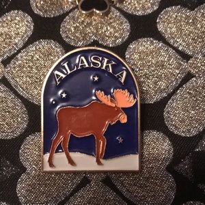 Alaska Pin